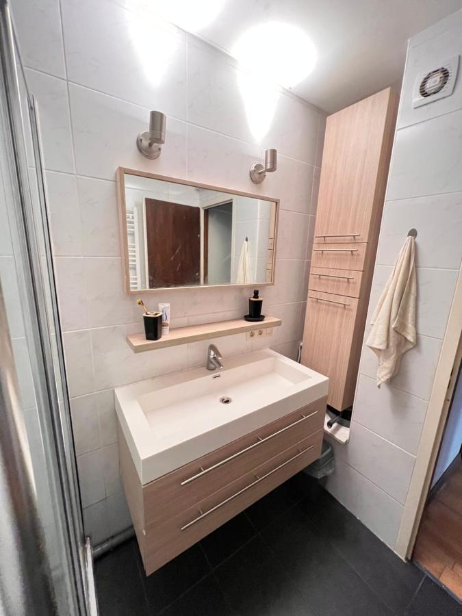 Sarhan Two-Room Apartment Βρυξέλλες Εξωτερικό φωτογραφία